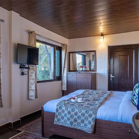 Stayvista At Cecil Cottages With Barbeque, Hill View Kasauli Ngoại thất bức ảnh