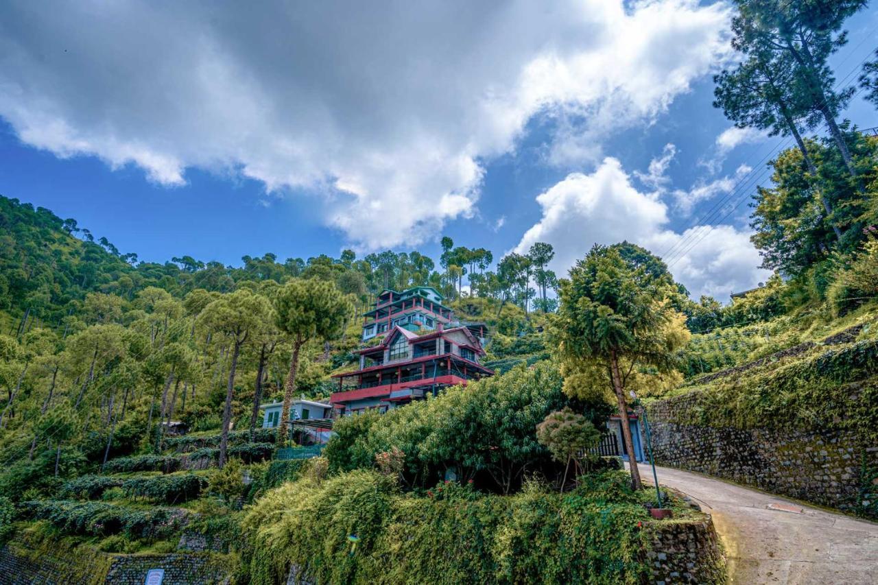 Stayvista At Cecil Cottages With Barbeque, Hill View Kasauli Ngoại thất bức ảnh