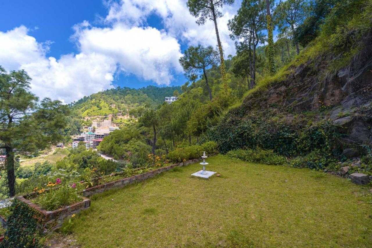 Stayvista At Cecil Cottages With Barbeque, Hill View Kasauli Ngoại thất bức ảnh