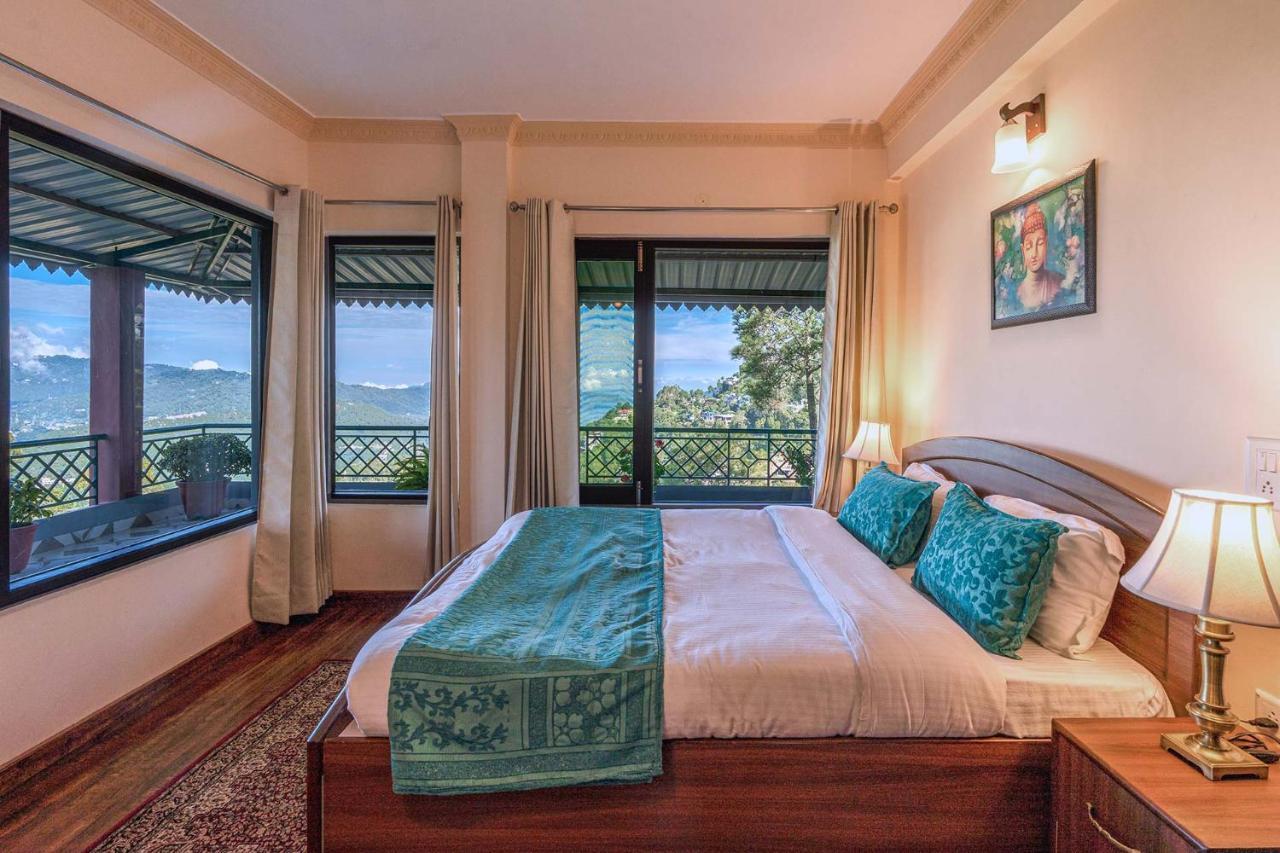 Stayvista At Cecil Cottages With Barbeque, Hill View Kasauli Ngoại thất bức ảnh