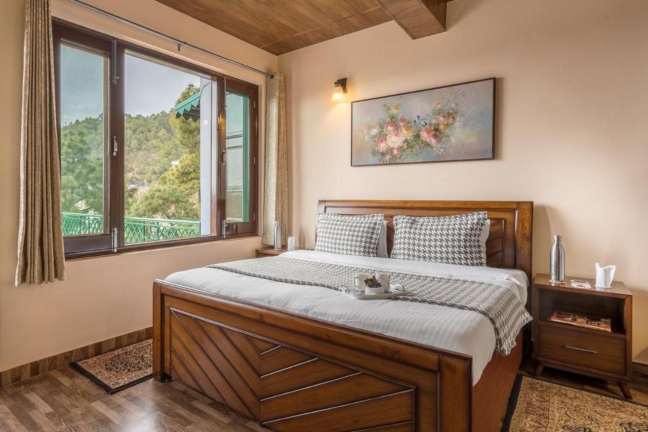 Stayvista At Cecil Cottages With Barbeque, Hill View Kasauli Ngoại thất bức ảnh