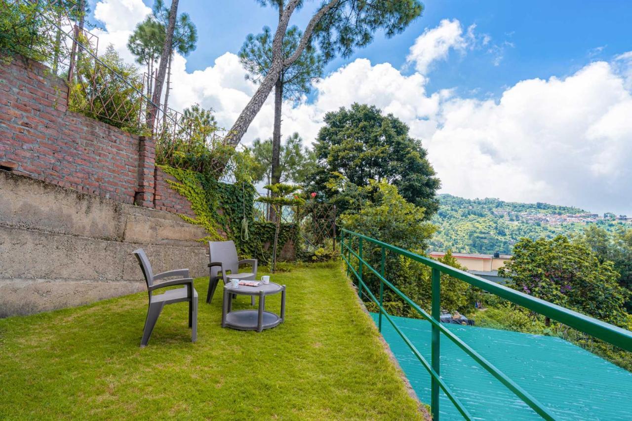 Stayvista At Cecil Cottages With Barbeque, Hill View Kasauli Ngoại thất bức ảnh