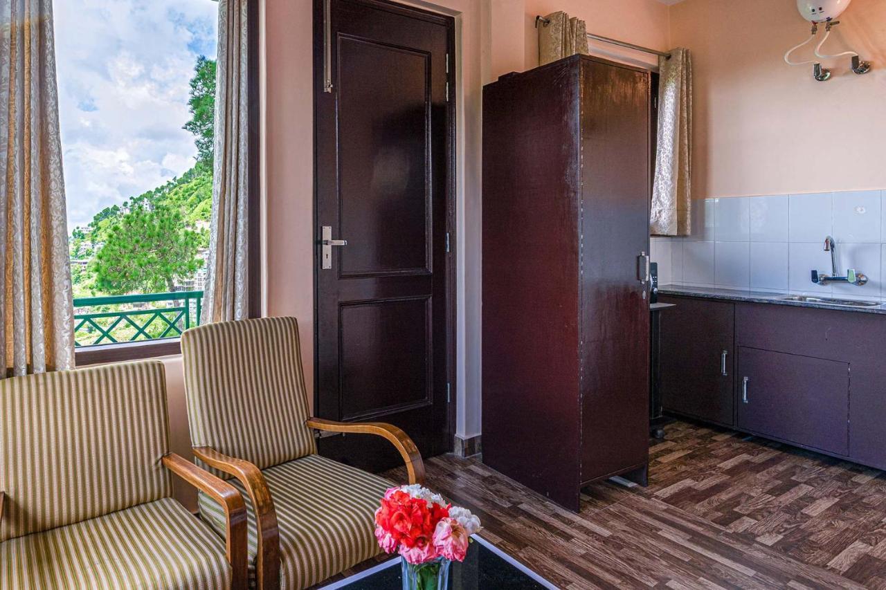 Stayvista At Cecil Cottages With Barbeque, Hill View Kasauli Ngoại thất bức ảnh