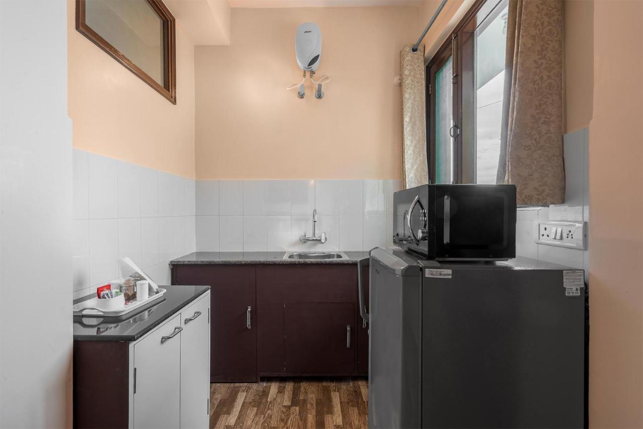 Stayvista At Cecil Cottages With Barbeque, Hill View Kasauli Ngoại thất bức ảnh