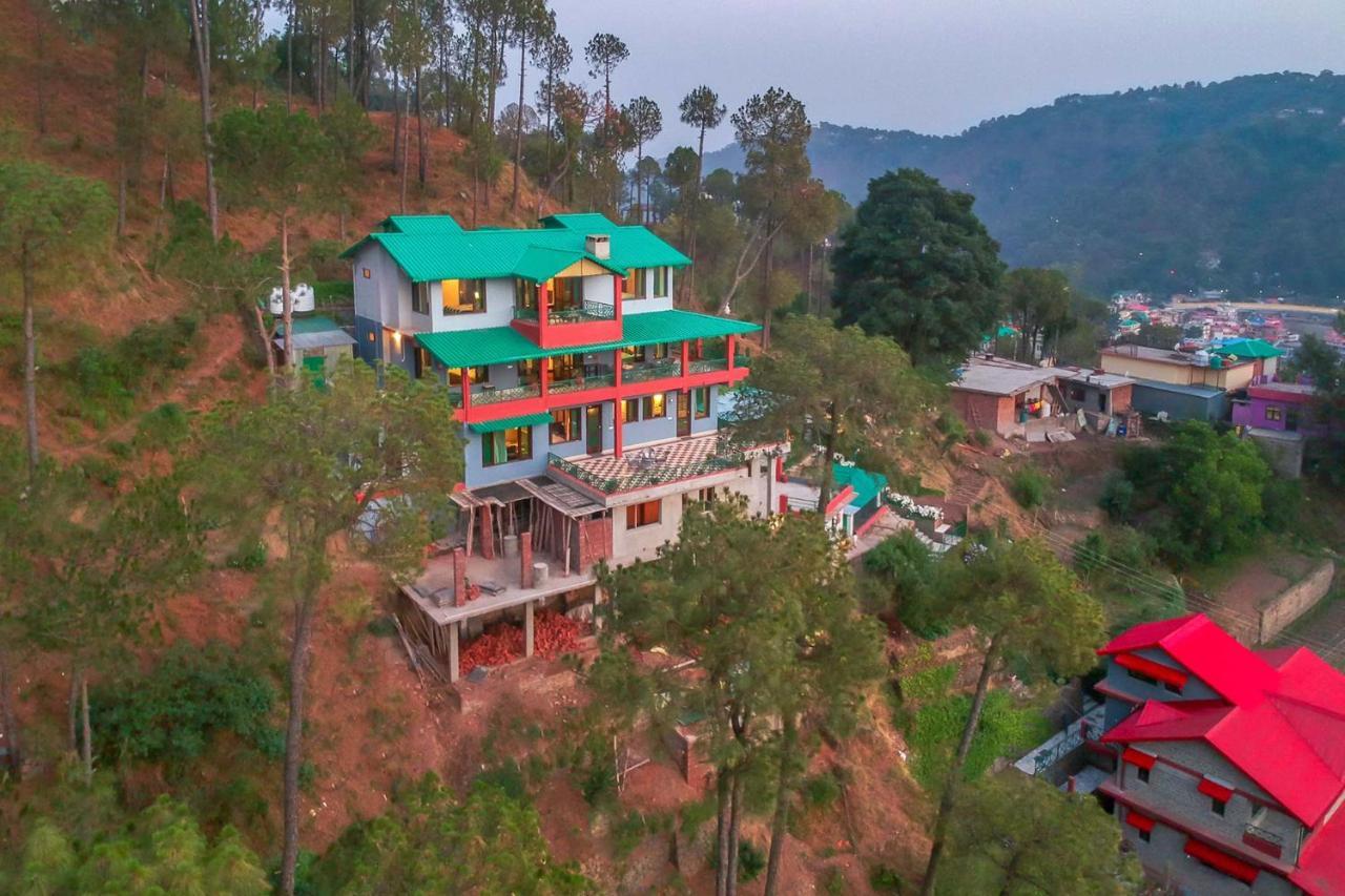 Stayvista At Cecil Cottages With Barbeque, Hill View Kasauli Ngoại thất bức ảnh
