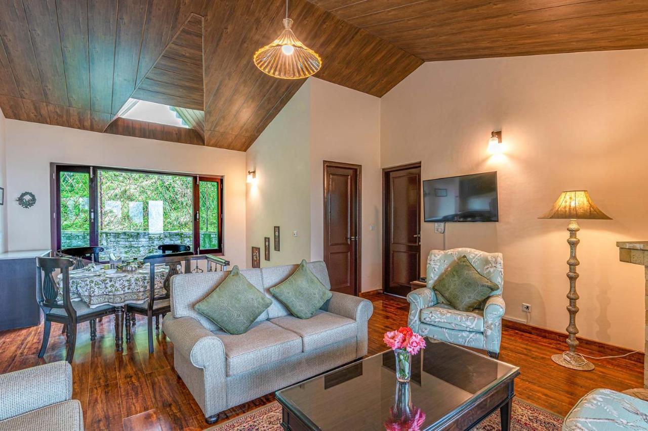 Stayvista At Cecil Cottages With Barbeque, Hill View Kasauli Ngoại thất bức ảnh