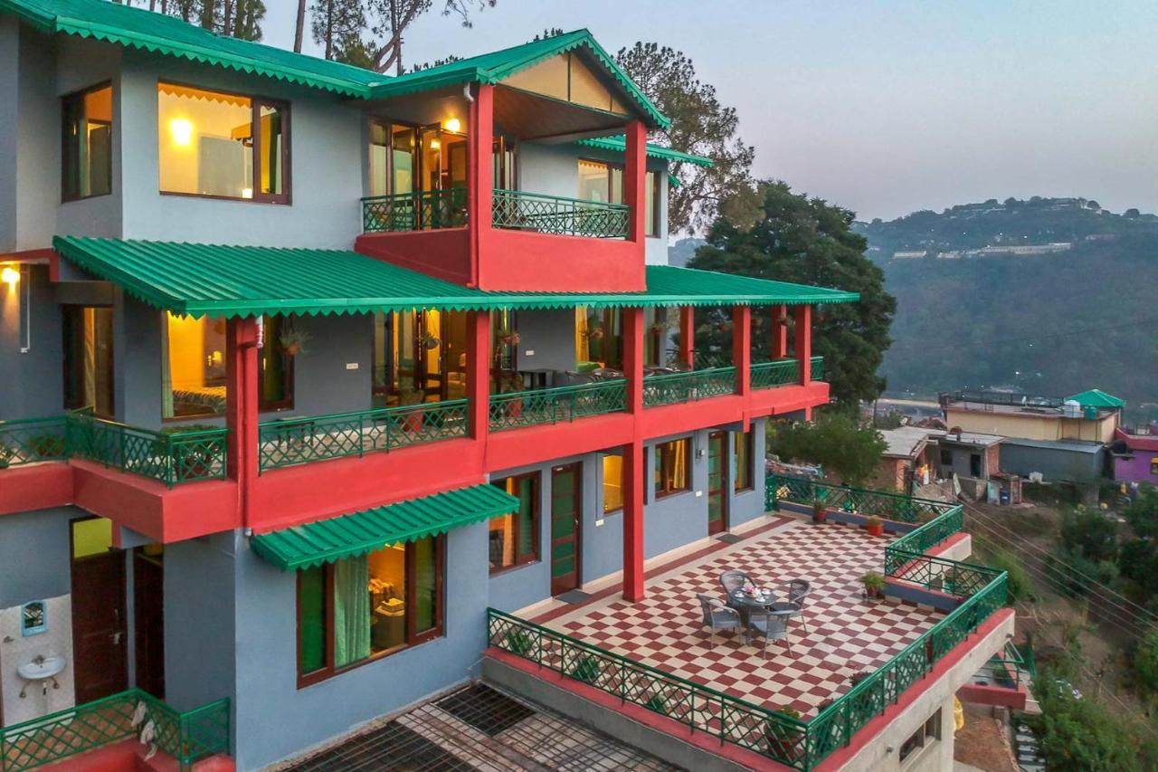 Stayvista At Cecil Cottages With Barbeque, Hill View Kasauli Ngoại thất bức ảnh